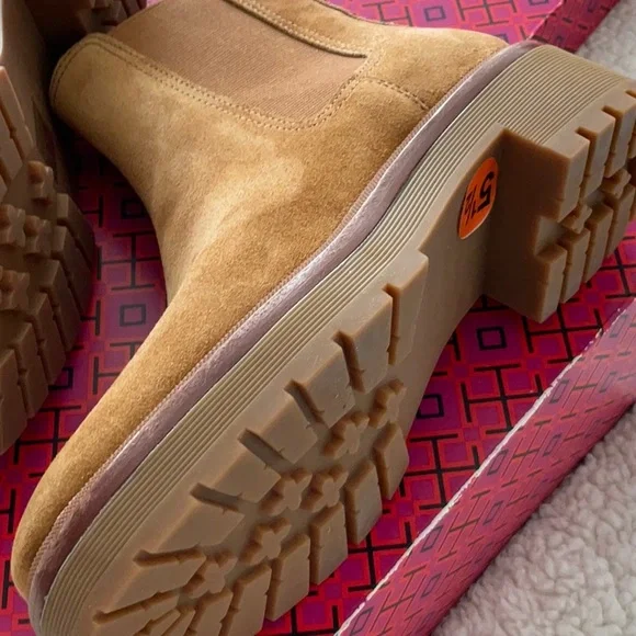 TORY BURC CHELSEA 50mm ANKLE BOOTS color brown size 5.5and 6 - Picture 7 of 10